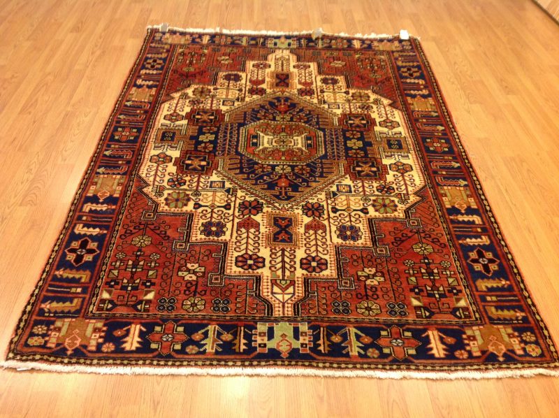 Nahavand Rug